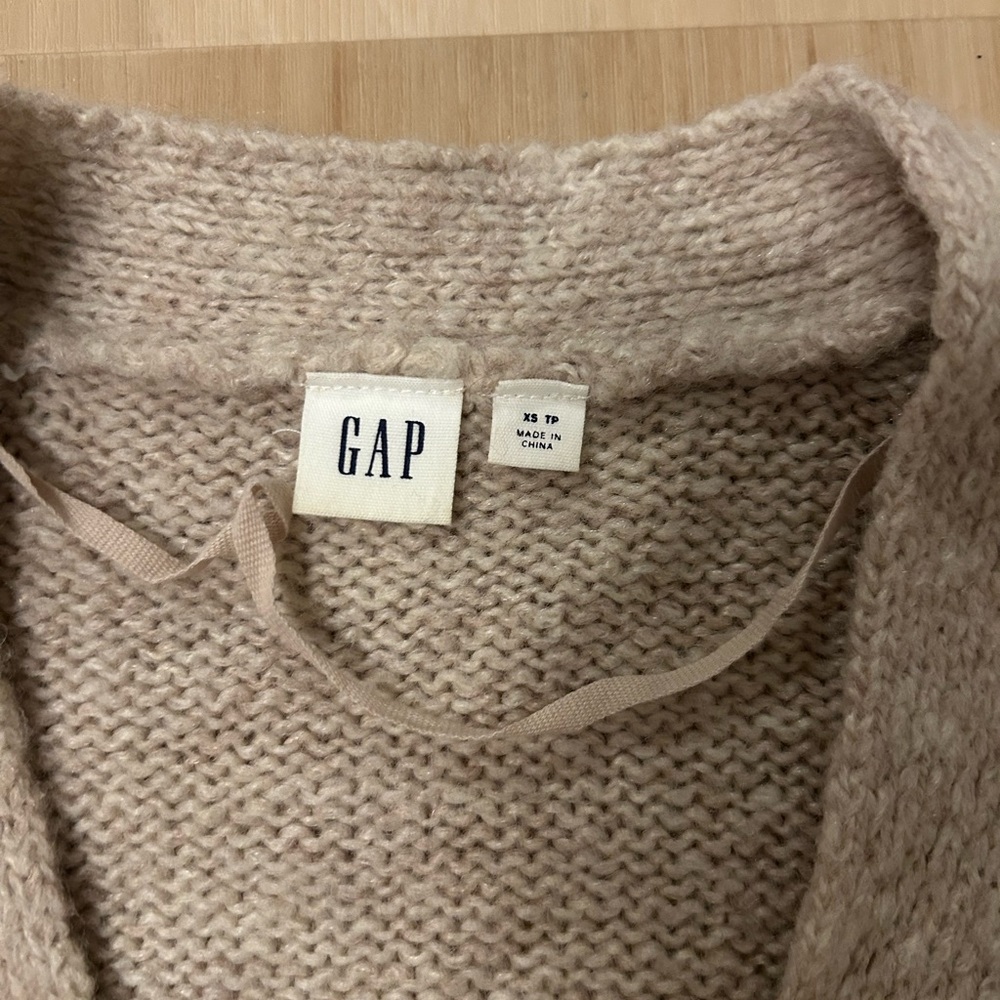 gap cardigan - Picture 2 of 3